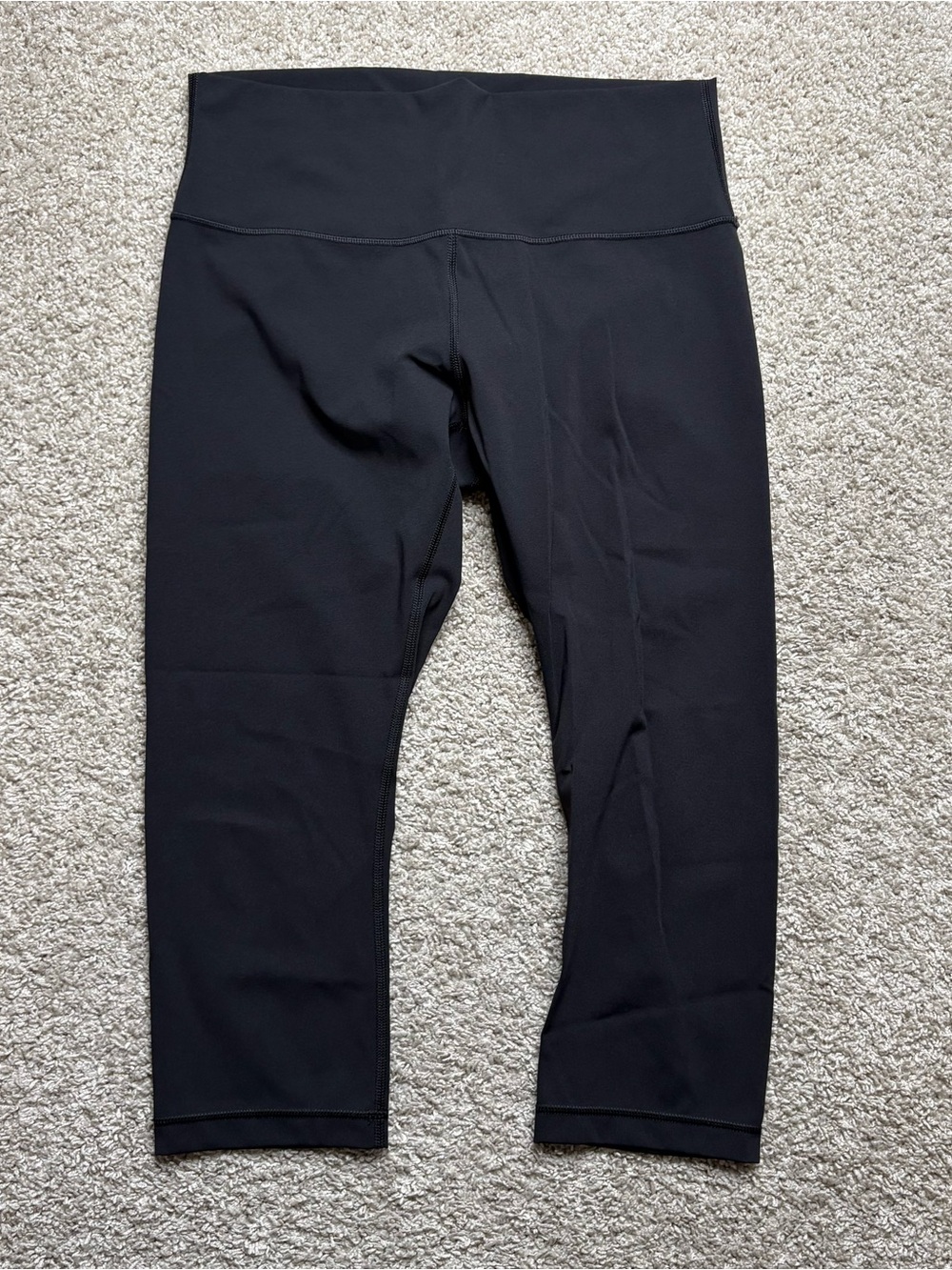 Lululemon Wunder Under Crop (Hi-Rise) *Full-On Luxtreme 21"